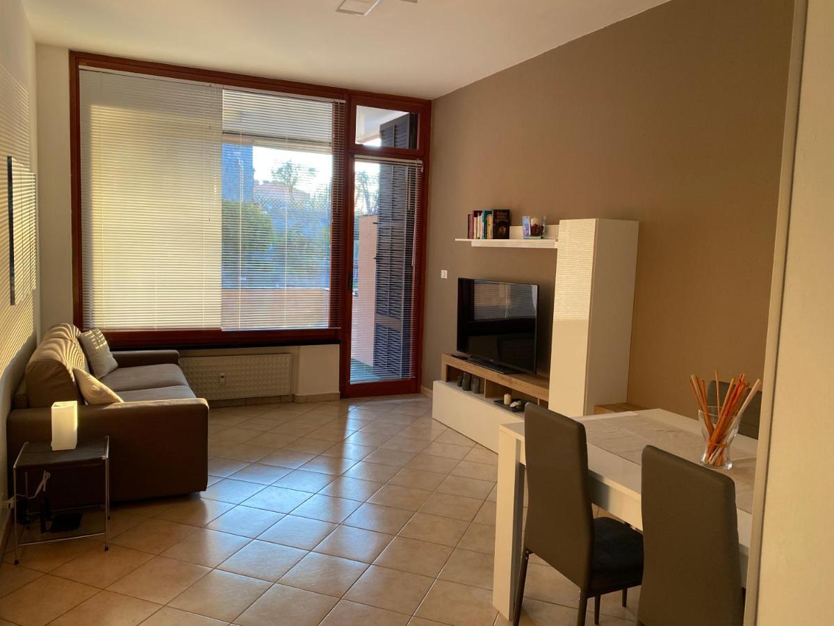 Appartamento In Zona Esclusiva A 50 Mt Dal Mare Arenzano Exterior foto